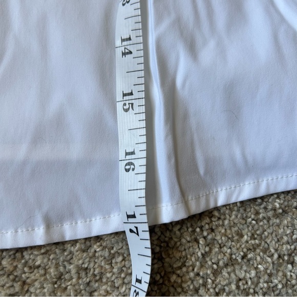 Athleta Midday ultra cropped poplin button down shirt M - Picture 8 of 9